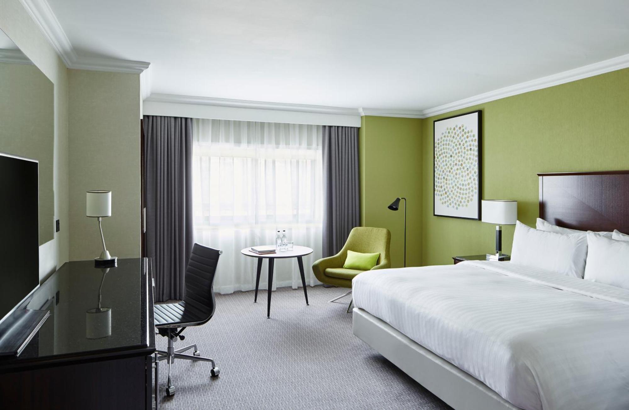 Deluxe Room,1689826978:JPEG